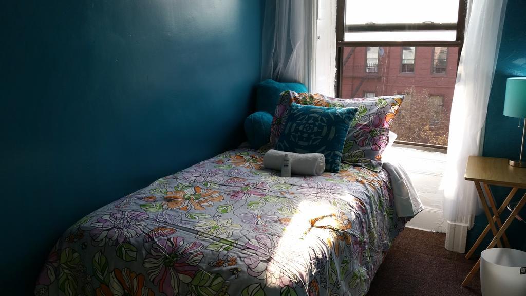 Oyo Bed And Breakfast Nova York Quarto foto